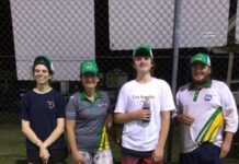 Injune Tennis Club hit off finals