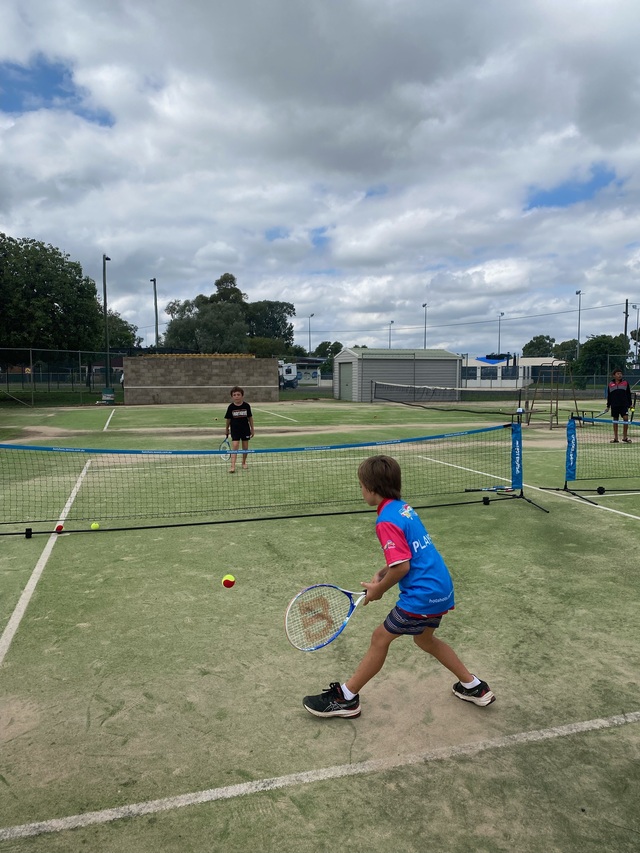 1204Tennis_400456_04 | Maranoa Today