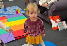 Surat’s little locals join at library