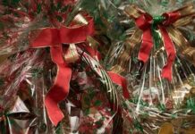 Deck the homes with Christmas hampers