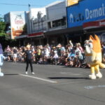 streetpara_545398_19